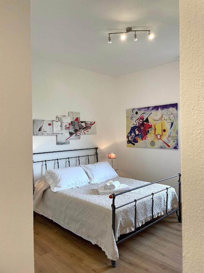 Al Poggio - Luxury Rooms カポテッラ エクステリア 写真